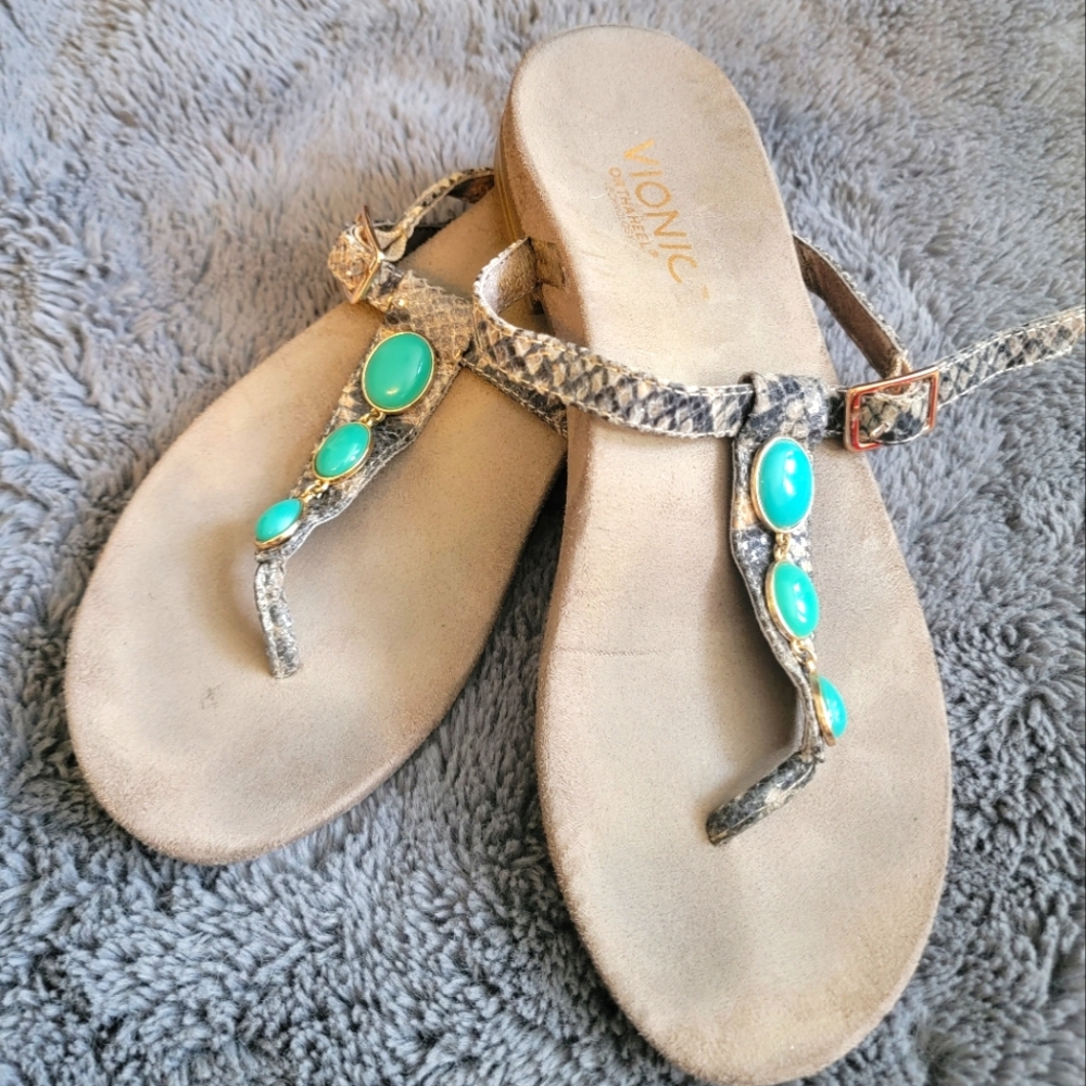 Vionic Jada sandals, size 7